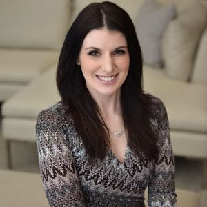 Meet your Posher, Denise